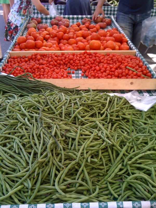 green beans tomatoes farmer's market