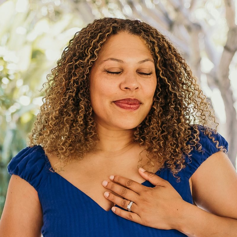 Breathwork Sessions Online for Mind & Body Wellness Lindywell